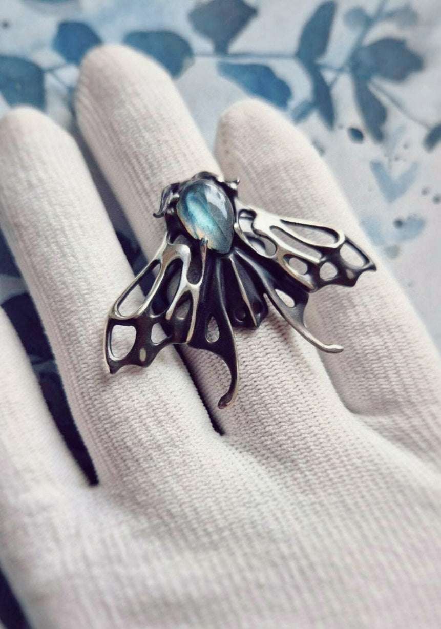 moth ring in sterling silver - labradorite