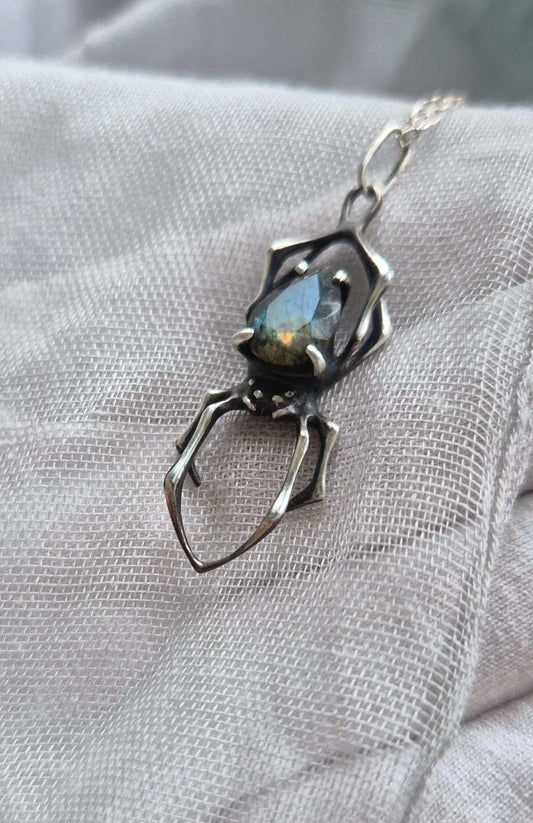Spider necklace with Blue labradorite