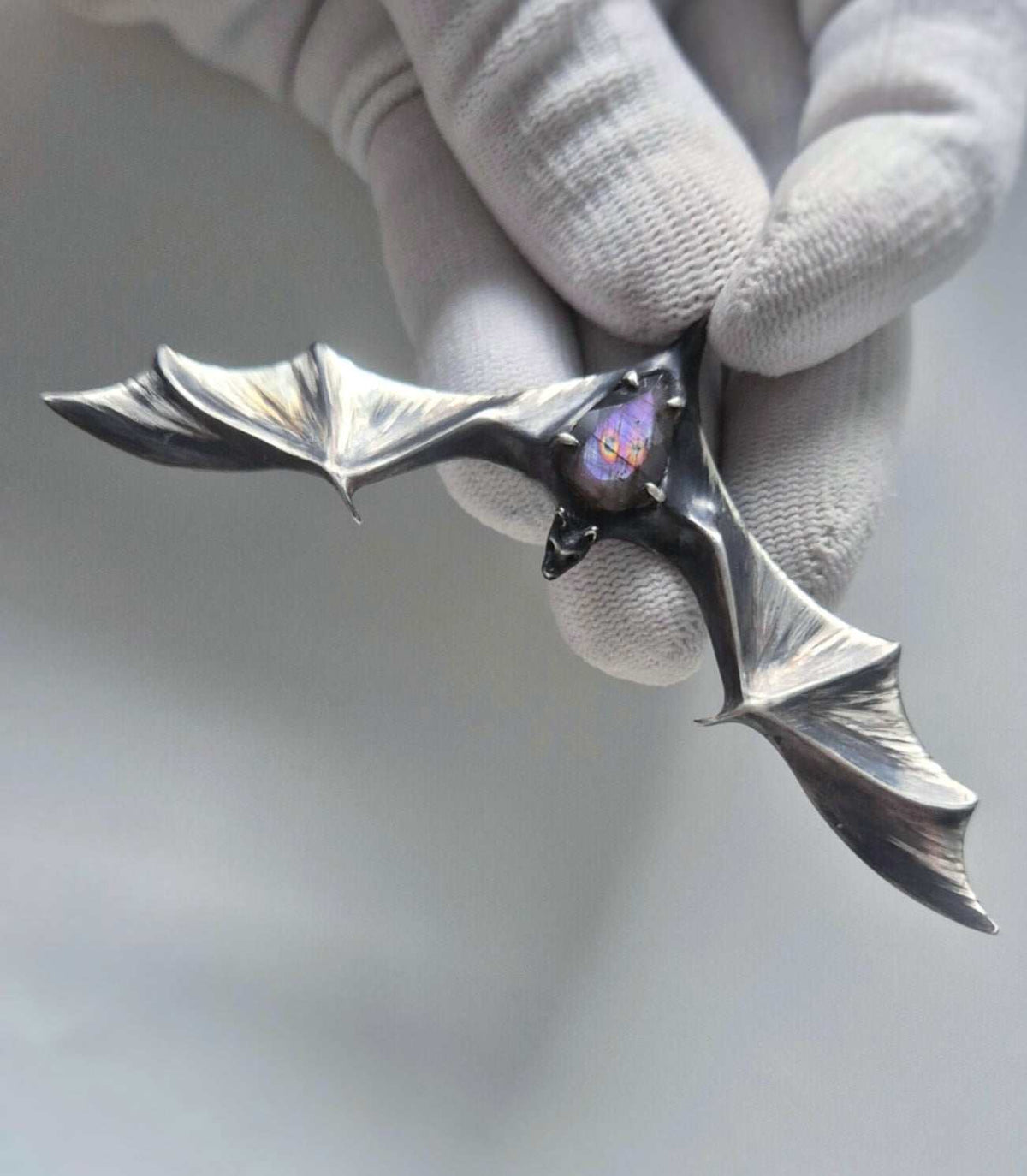 Bat Necklace with Purple labradorite / Multicoloured pattern
