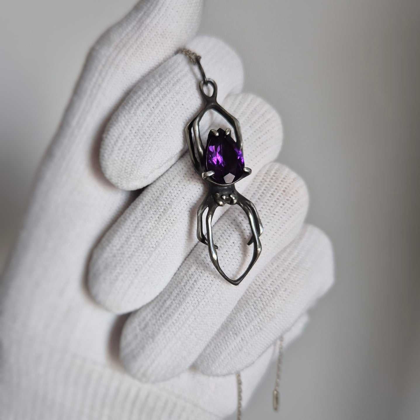 Pendentif araignée de feu violet, bijoux en argent de sorcière