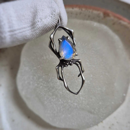 Blue fog Spider pendant with a labradorite cabochon, Witchy silver talisman