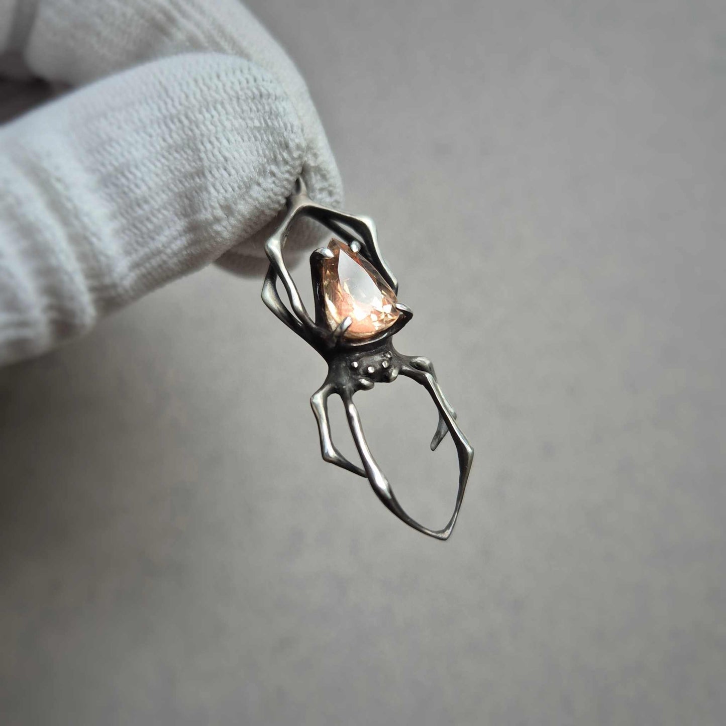 Golden dew Spider pendant with a faceted Oregon sunstone gem, handmade Witchy Solar energy silver talisman