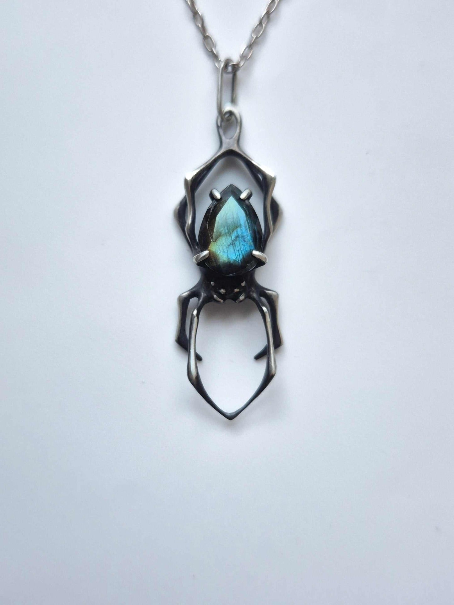 Spider necklace in sterling silver - Blue/golden labradorite - OOAK / Ready to ship