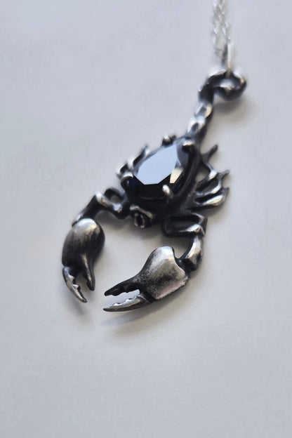 Scorpion necklace with Iolite Sunstone • For Gryphon