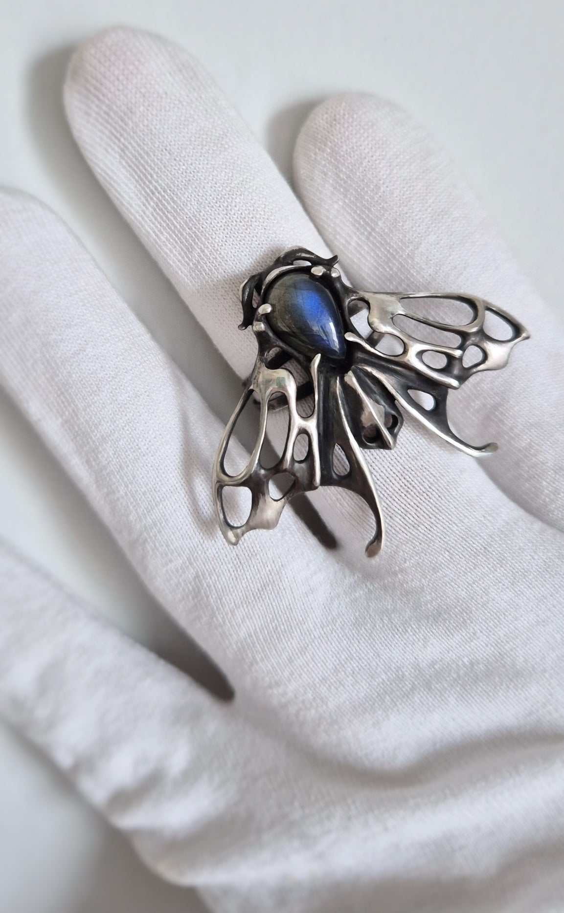 Moth ring with Deep Blue Labradorite