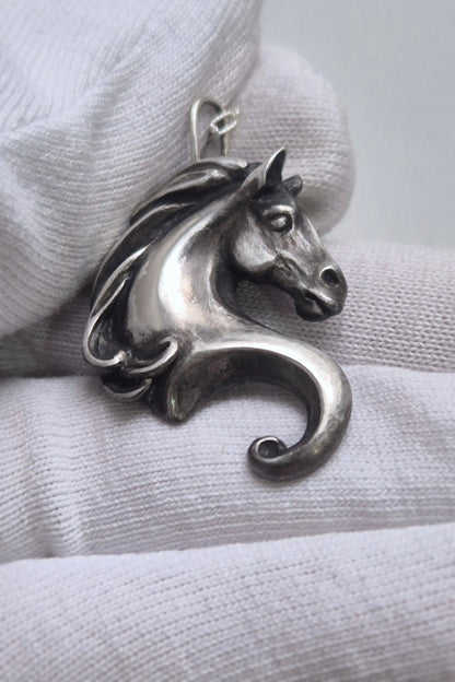Equine pendant