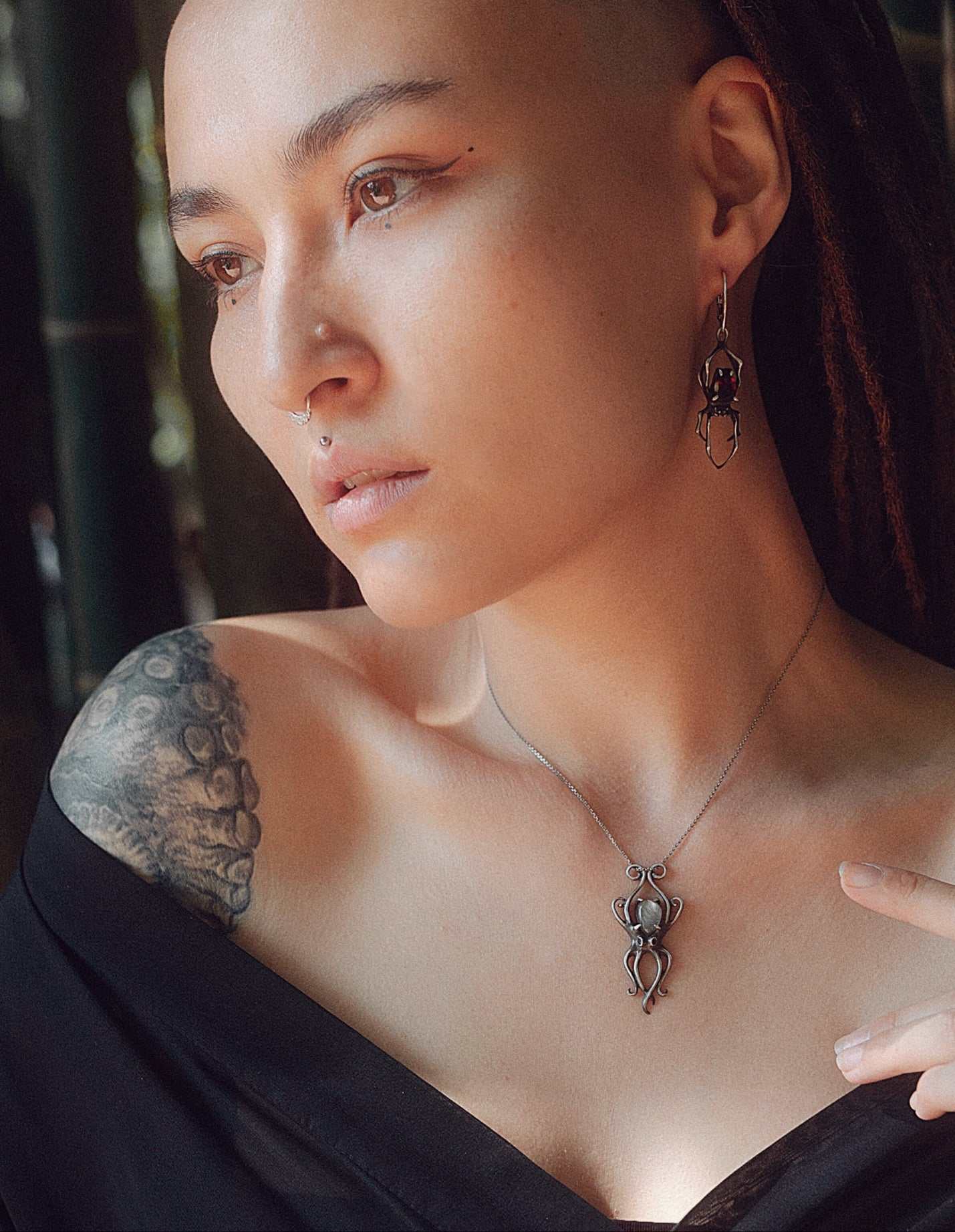 octopus necklace in sterling silver - labradorite