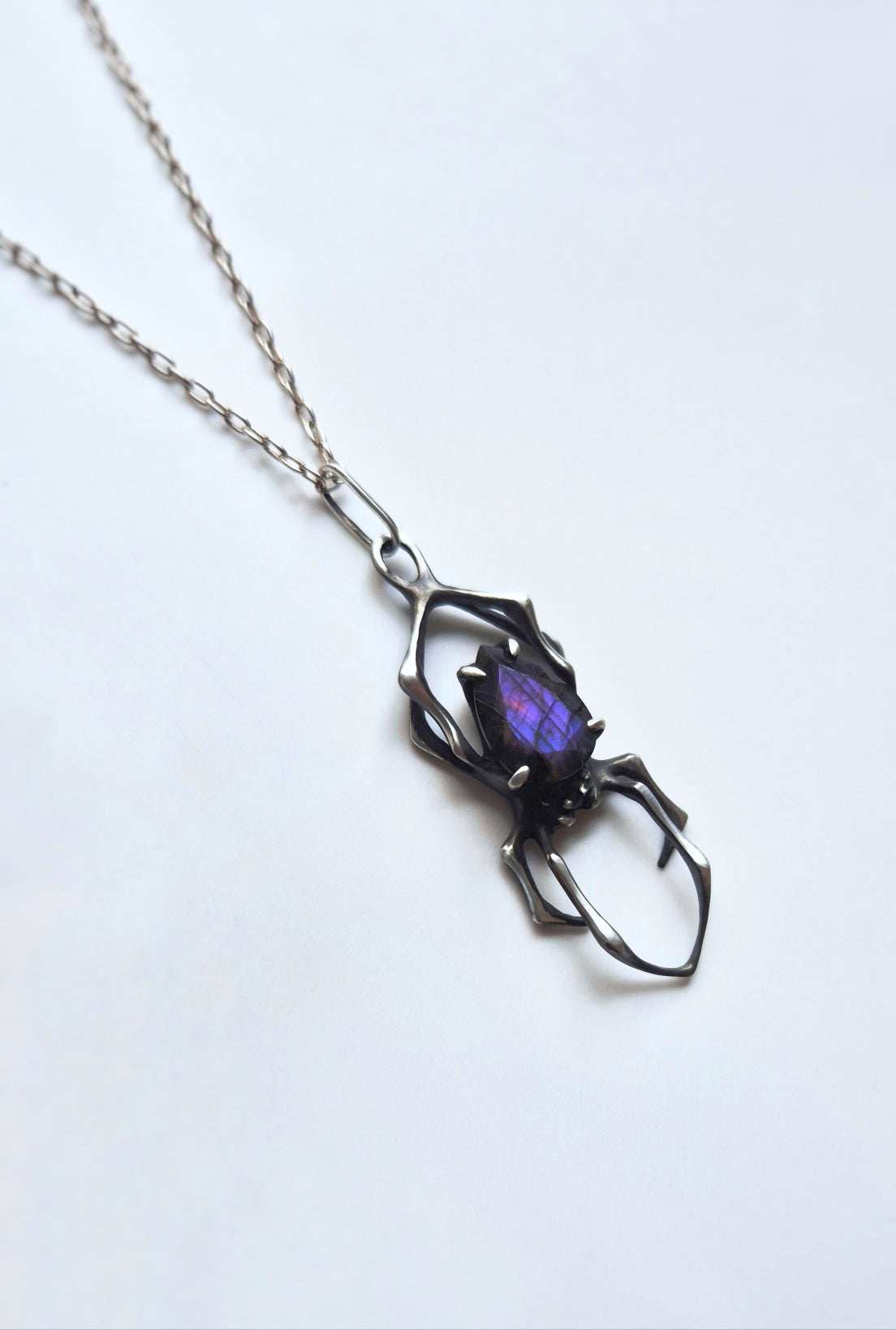 Spider necklace in sterling silver - Purple labradorite - OOAK / Ready to ship