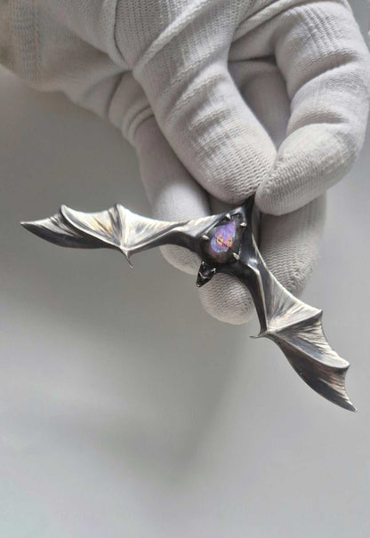 Bat necklace in sterling silver - Purple labradorite - One-of-a-kind / Ready to ship piece