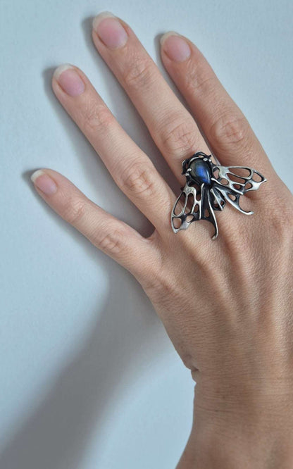 Moth ring with Deep Blue Labradorite