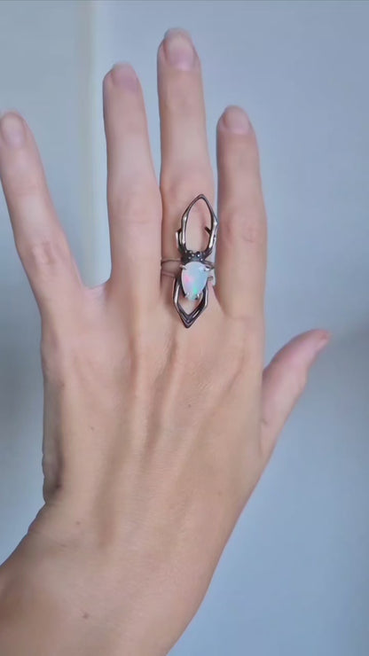 Bague araignée en opale avec pierre d'opale naturelle, fabriquée sur commande, bijoux en argent de sorcière