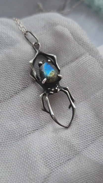 Spider necklace with Blue labradorite
