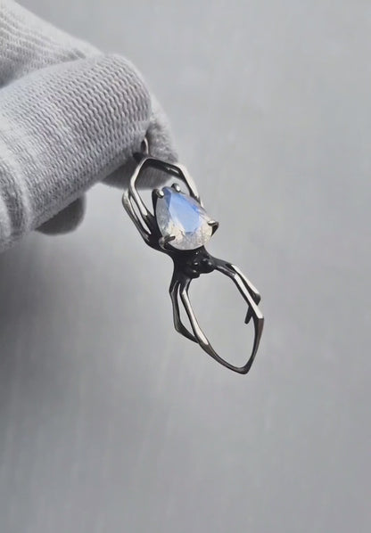 Collier Araignée en Argent - Pierre de Lune Arc-en-ciel - Bijou oxydé fait main