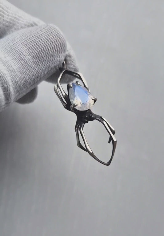 Collier Araignée en Argent - Pierre de Lune Arc-en-ciel - Bijou oxydé fait main