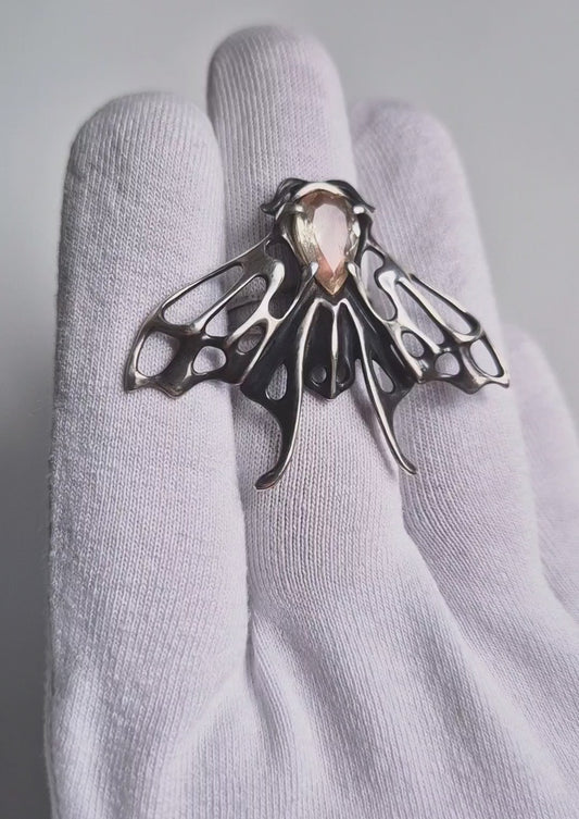Moth Ring in Sterling silver - Oregon sunstone gem - One-of-a-kind / Ready to ship