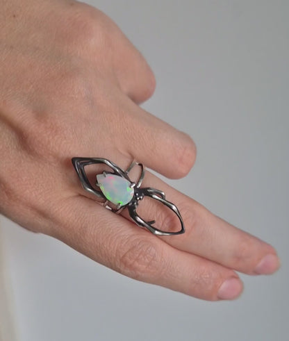 Bague araignée en opale avec pierre d'opale naturelle, fabriquée sur commande, bijoux en argent de sorcière