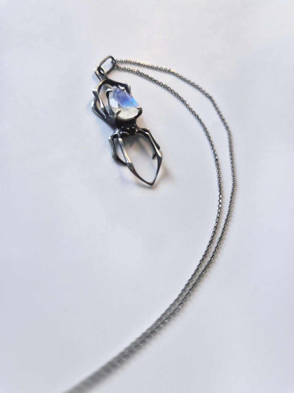 Spider necklace  - Rainbow moonstone gem  - Handmade oxidized jewelry