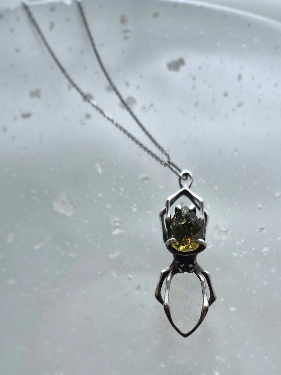 Spider Necklace in Sterling silver – Tourmaline gem