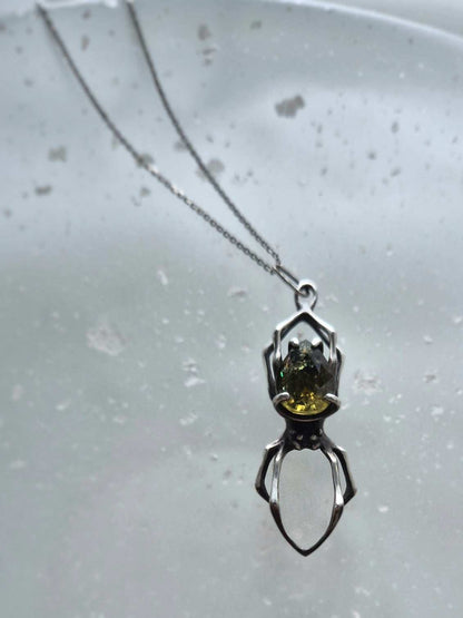 Spider Necklace in Sterling silver – Tourmaline gem