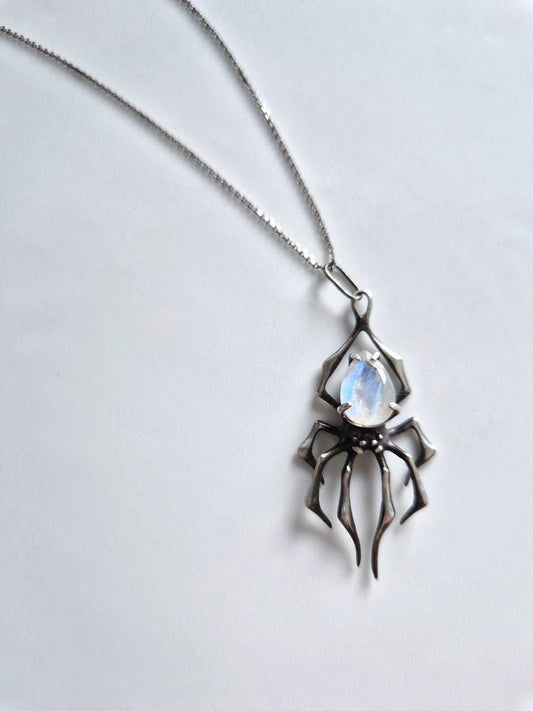 Spider necklace in Sterling silver - Rainbow Moonstone gem - Custom crafted