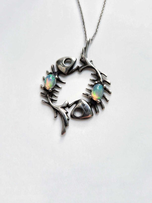 Fish necklace - Fish skeletons circle - The Balance - Silver symbolic jewelry