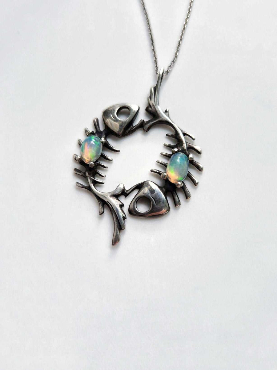 Fish skeletons circle necklace in sterling silver - Opals