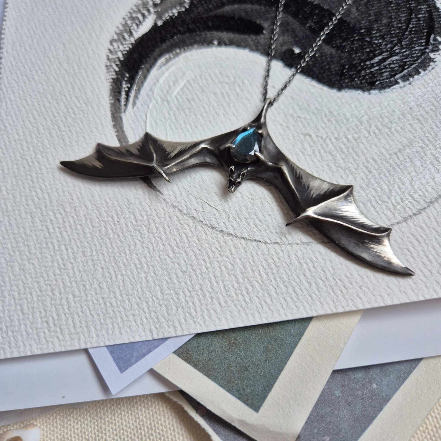 Aurora Bat pendant with a faceted blue labradorite gem, handmade Witchy - Vampire cosplay talisman side