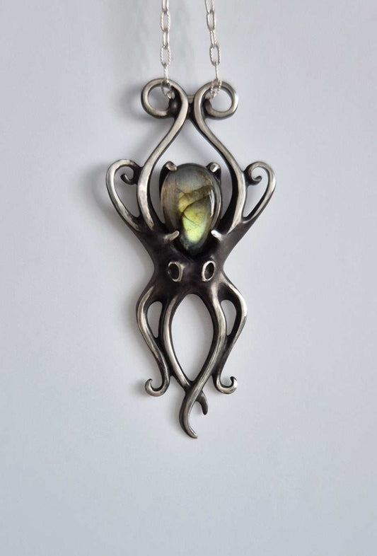 Octopus necklace with Labradorite • Golden green flash