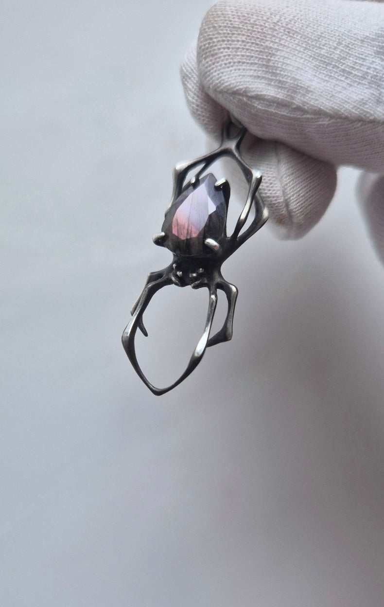 Spider necklace in sterling silver - Purple labradorite - OOAK / Ready to ship