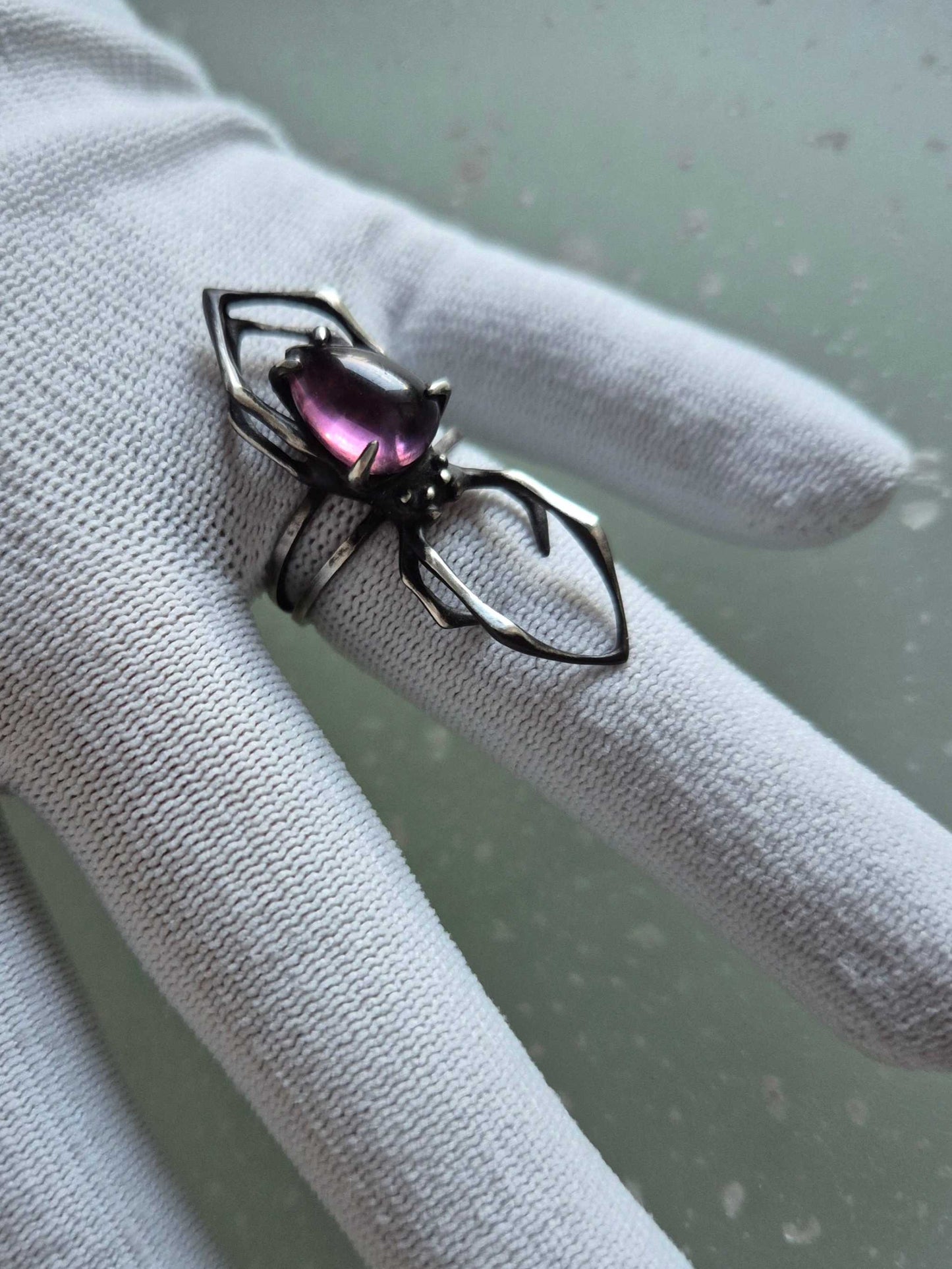 Spinnenring - Iolith Sonnenstein Edelstein - Handgefertigter Silberschmuck