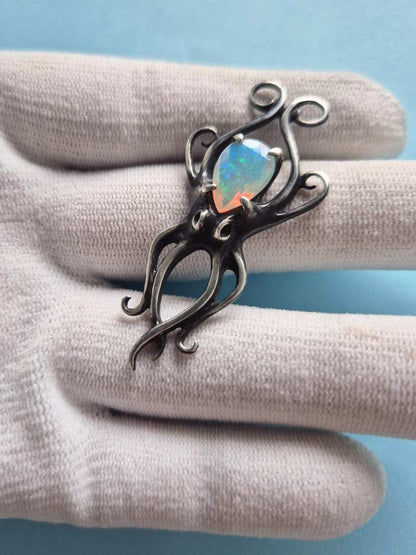 Collier Octopus en argent - Opale naturelle - Bijoux océan faits main