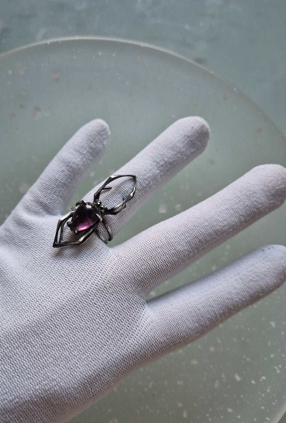 Spinnenring - Iolith Sonnenstein Edelstein - Handgefertigter Silberschmuck