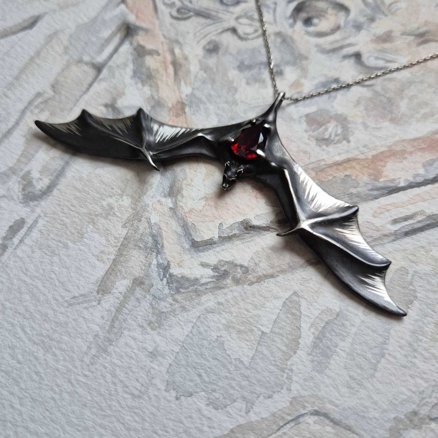 Pendentif chauve-souris sang-de-dragon ! Fabriqué sur commande !, Bijoux en argent de sorcière