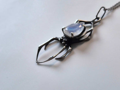 Spider necklace  - Rainbow moonstone gem  - Handmade oxidized jewelry
