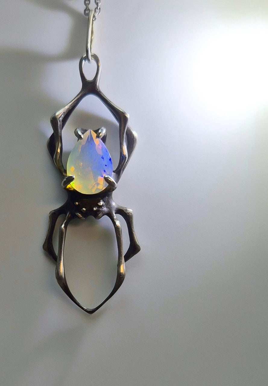 Spider Necklace in Sterling silver – natural Opal gem - One-of-a-kind / Ready to ship