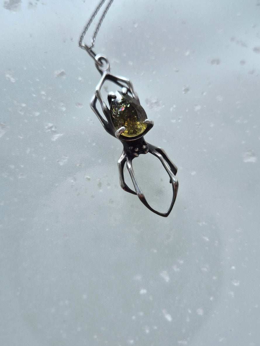 Spider Necklace in Sterling silver – Tourmaline gem