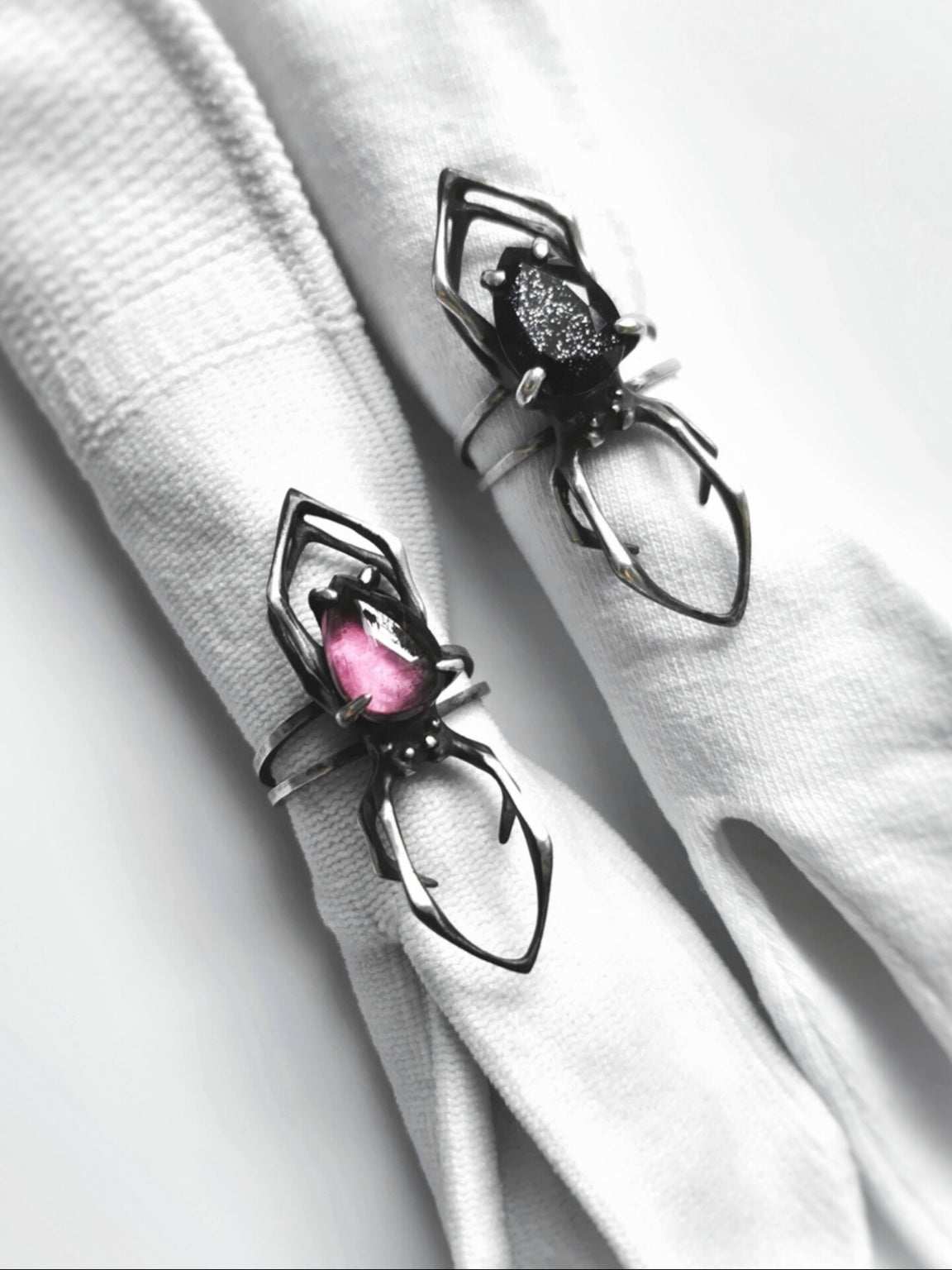 Spinnenring - Iolith Sonnenstein Edelstein - Handgefertigter Silberschmuck