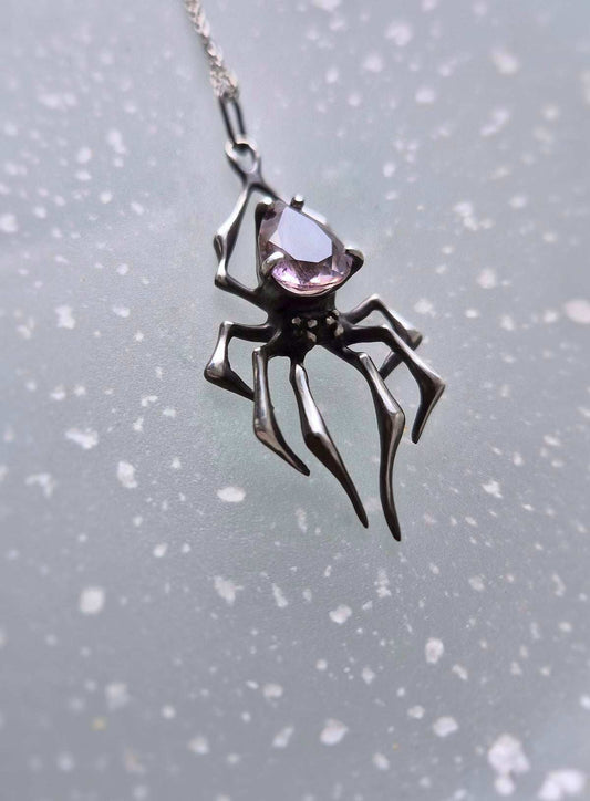 Spider necklace in sterling silver - Amethyst gem - Custom crafted