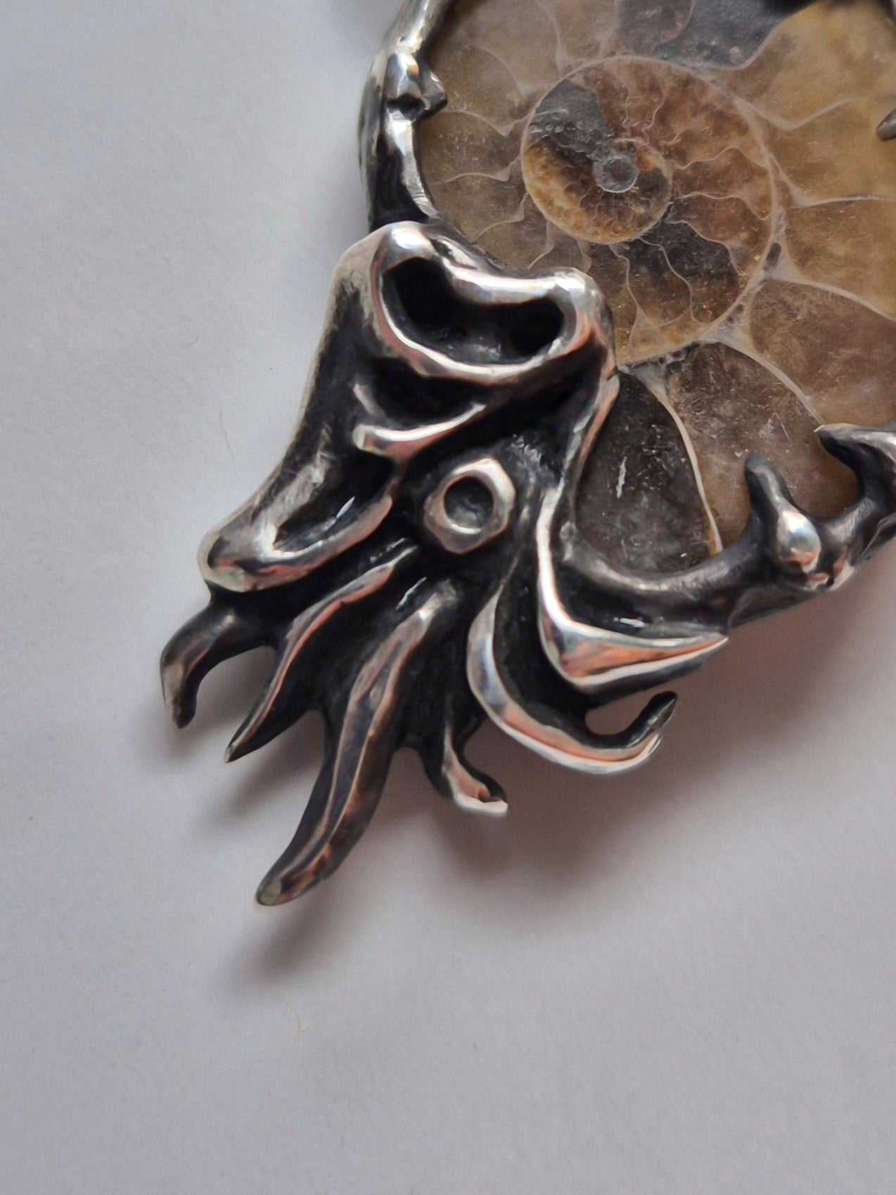 Nautilus necklace in sterling silver - Ammonite fossil